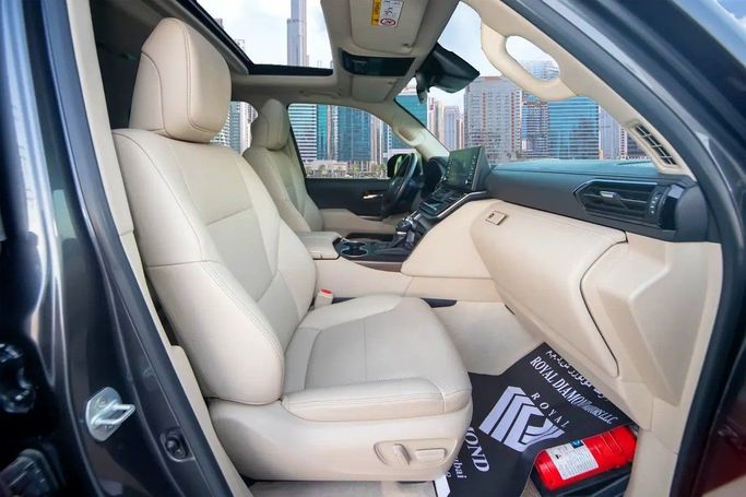 Used Toyota Land Cruiser 300 Series, 3.4 l, 2022 in Dubai by Royal Diamond Motors, Black color. GCC Specs | AUTO.AE