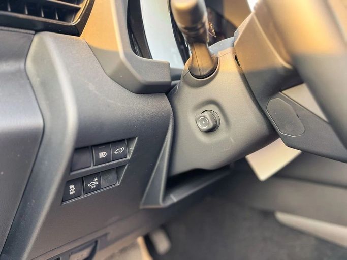 New Toyota Land Cruiser 300 Series, 3.4 l, 2025 in Dubai by Al Rawnaq Motors , White color. GCC Specs | AUTO.AE