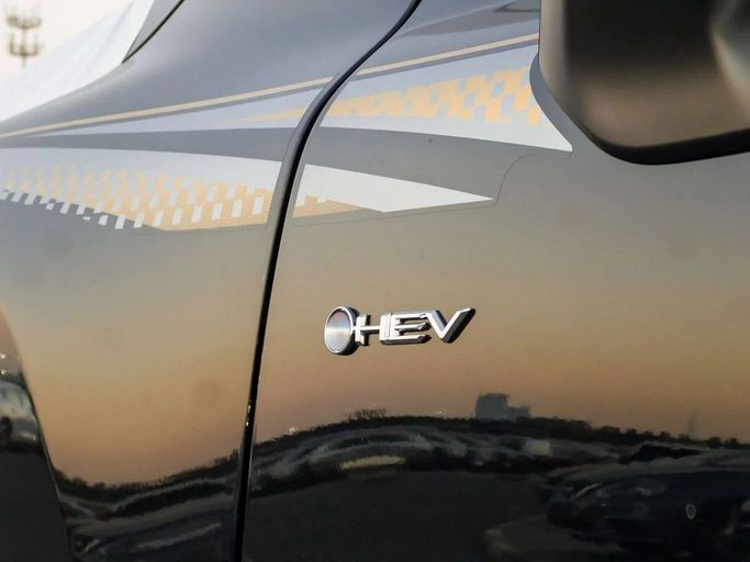 Новый Toyota Land Cruiser 300 Series, 3.4 л, 2025 в Дубае от Al Rawnaq Motors  Черный цвет. GCC | AUTO.AE