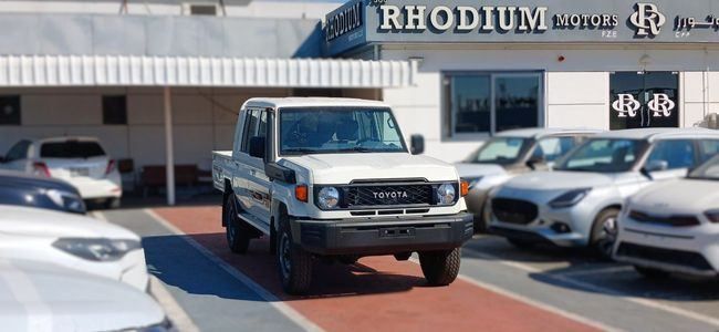 Новый Toyota Land Cruiser 70 Series Рестайлинг 2, 4.0 л, 2025 в Дубае от Rhodium Motors FZE Белый цвет. Other | AUTO.AE
