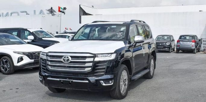 Новый Toyota Land Cruiser 300 Series, 3.4 л, 2024 в Дубае от Bonnke Cars FZE Черный цвет. GCC | AUTO.AE