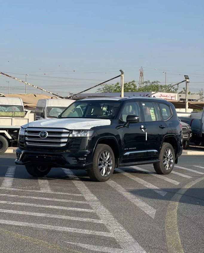 Новый Toyota Land Cruiser 300 Series, 3.4 л, 2025 в Дубае от Bonnke Cars FZE Черный цвет. Other | AUTO.AE
