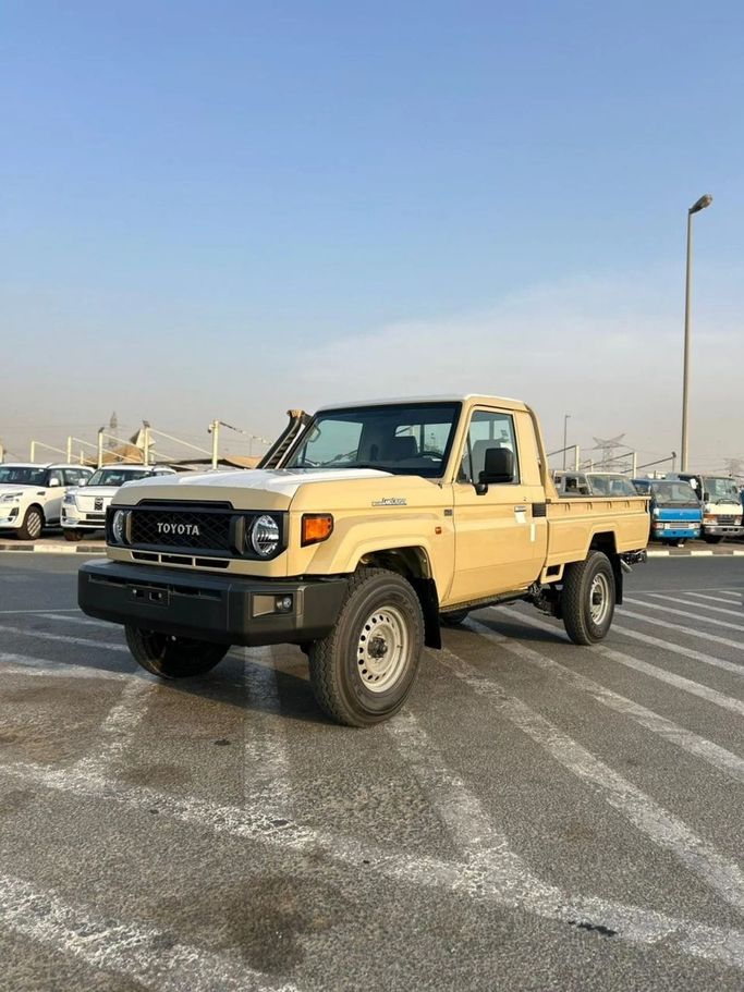 New Toyota Land Cruiser 70 Series Facelift 2, 4.0 l, 2025 in Dubai by Signature Motors FZE, Beige color. GCC Specs | AUTO.AE