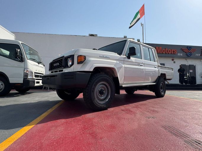 جديدة Toyota Land Cruiser 70 Series 70 Series Facelift 2, 4.2 l, 2025 في في دبي من FORCE MOTORS FZE، اللون أبيض. مواصفات الخليج | AUTO.AE | إعلان #233377