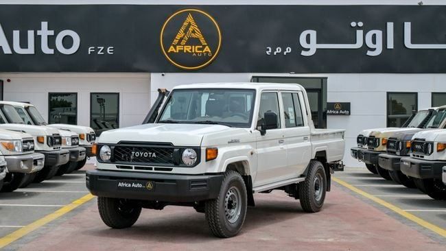 Новый Toyota Land Cruiser 70 Series Рестайлинг 2, 2.8 л, 2024 в Дубае от Africa Auto FZE Белый цвет. GCC | AUTO.AE