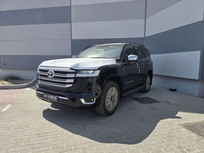 جديدة Toyota Land Cruiser السلسلة 300, 3.4 l, 2025 في في دبي من Mercury Global FZCO، اللون أسود. مواصفات الخليج | AUTO.AE