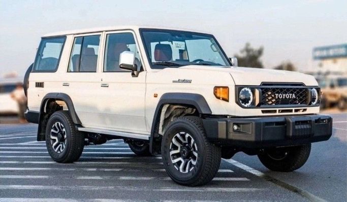 New Toyota Land Cruiser 70 Series Facelift 2, 2.8 l, 2024 in Dubai by TARGET MOTORS FZE, White color. GCC Specs | AUTO.AE
