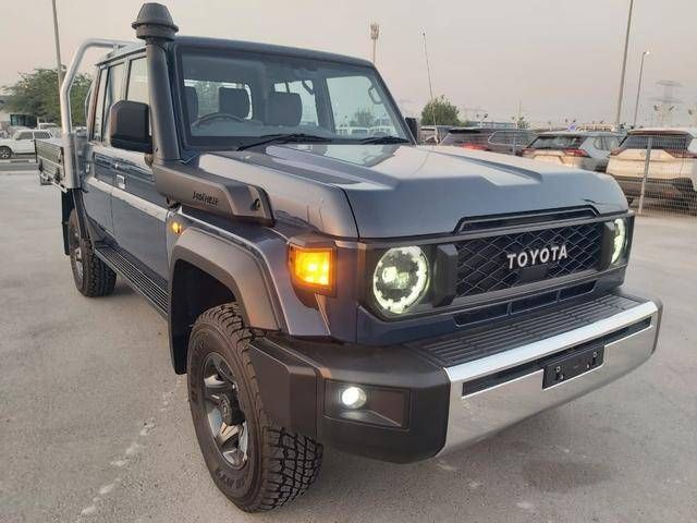 جديدة Toyota Land Cruiser 70 Series 70 Series Facelift 2, 2.8 l, 2024 في في دبي من SONDOS MOTORS FZE، اللون أزرق. أخرى | AUTO.AE