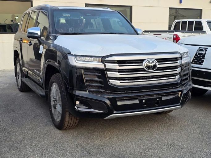 Новый Toyota Land Cruiser 300 Series, 3.4 л, 2026 в Дубае от Mercury Global FZCO Черный цвет. GCC | AUTO.AE