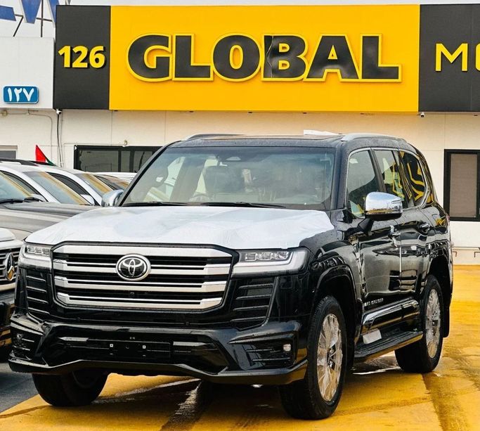 جديدة Toyota Land Cruiser Twin Turbo السلسلة 300, 3.5 l, 2026 في في دبي من Global Motors، اللون أسود. مواصفات الخليج | AUTO.AE