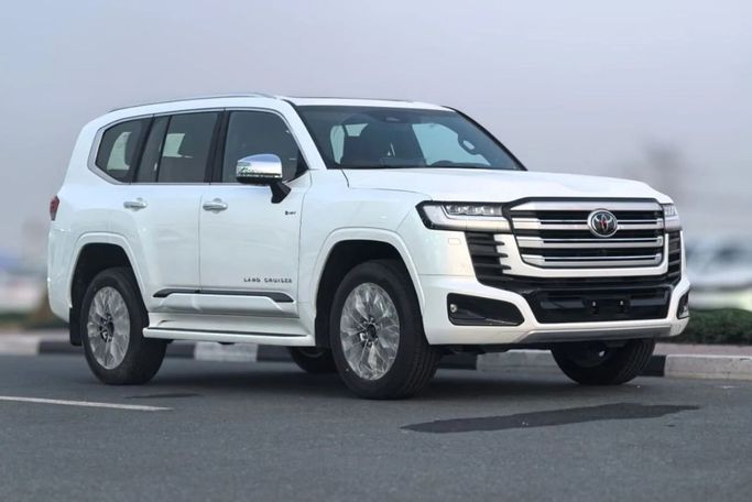 جديدة Toyota Land Cruiser i-FORCE MAX السلسلة 300, 3.4 l, 2026 في في دبي من ZOHAAN MOTORS FZCO، اللون أبيض. مواصفات الخليج | AUTO.AE | إعلان #239478