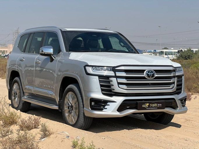 Новый Toyota Land Cruiser Twin Turbo 300 Series, 3.3 л, 2025 в Дубае от FORMULA AUTO Серебристый цвет.  | AUTO.AE | Объявление #240008