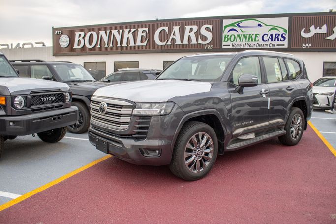 Новый Toyota Land Cruiser Twin Turbo 300 Series, 3.5 л, 2026 в Дубае от Bonnke Cars FZE Серый цвет. GCC | AUTO.AE | Объявление #245030