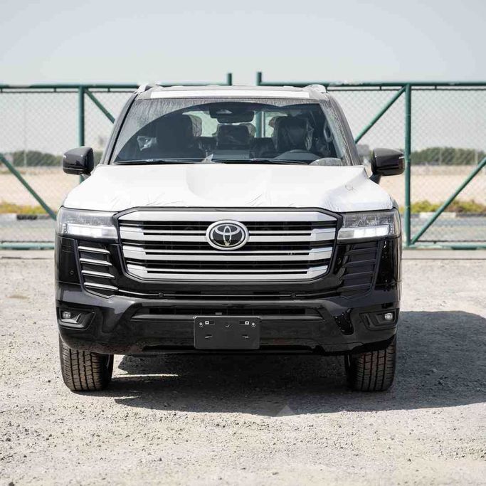 Новый Toyota Land Cruiser 300 Series, 4.0 л, 2025 в Дубае от Auto Vision LLC Черный цвет.  | AUTO.AE