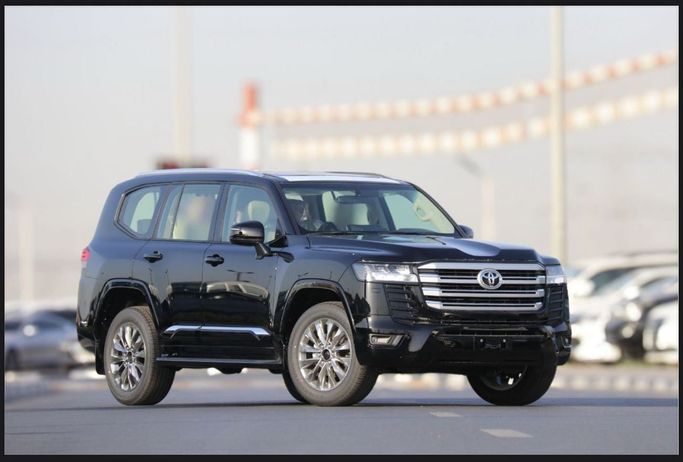 جديدة Toyota Land Cruiser السلسلة 300, 4.0 l, 2025 في في دبي من My Way Motors، اللون أسود.  | AUTO.AE | إعلان #251428