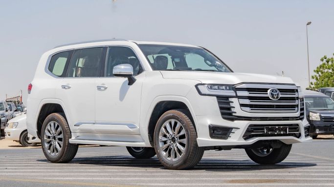 Новый Toyota Land Cruiser Twin Turbo 300 Series, 3.5 л, 2026 в Дубае от CGM Auto Белый цвет.  | AUTO.AE | Объявление #253730