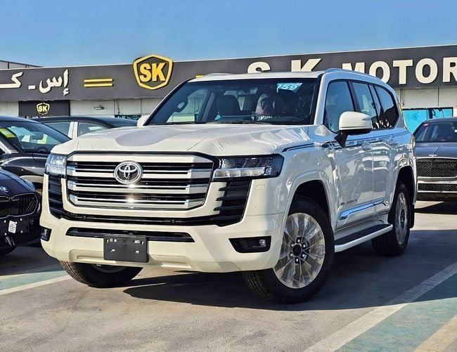 Новый Toyota Land Cruiser Twin Turbo 300 Series, 3.5 л, 2026 в Дубае от SK Motors Белый цвет. GCC | AUTO.AE | Объявление #257019