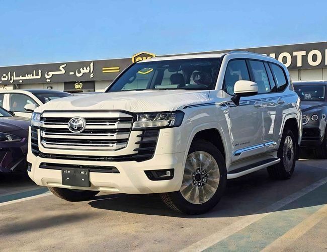 Новый Toyota Land Cruiser Twin Turbo 300 Series, 3.5 л, 2026 в Дубае от SK Motors Белый цвет. GCC | AUTO.AE | Объявление #257566