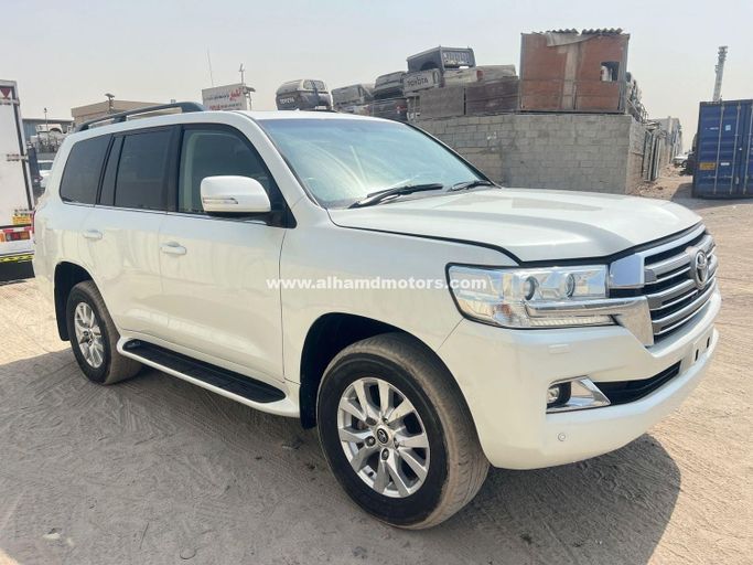 مستعملة Toyota Land Cruiser 200 Series 200 Series Facelift 2, 4.5 l, 2021 في في دبي من Alhamd Motors، اللون أبيض.  | AUTO.AE | إعلان #258844