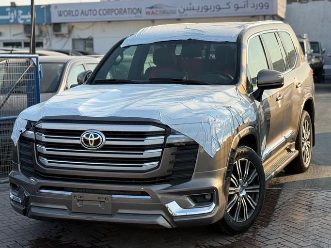 مستعملة Toyota Land Cruiser 200 Series 200 Series Facelift 2, 4.0 l, 2020 في في دبي من HH MOTORS CORPORATION، اللون بني. مواصفات الخليج | AUTO.AE | إعلان #260079