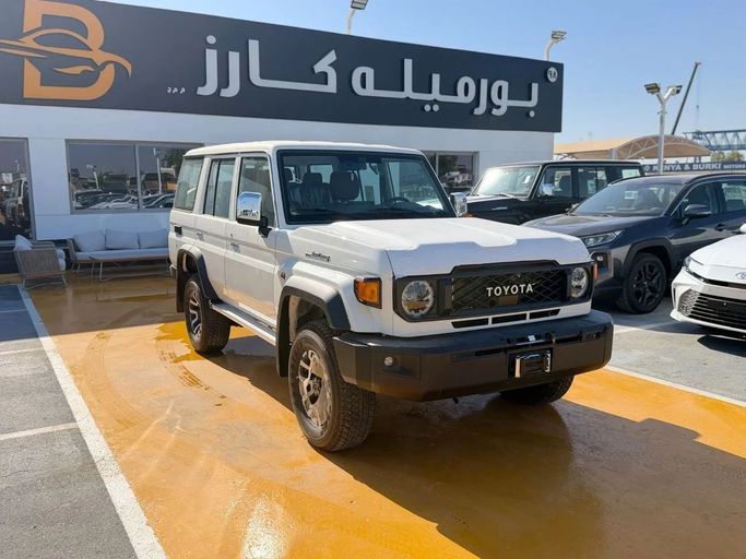 New Toyota Land Cruiser 70 Series Facelift 2, 2.8 l, 2026 in Dubai by Bormela Cars, White color. GCC Specs | AUTO.AE | Listing #260586