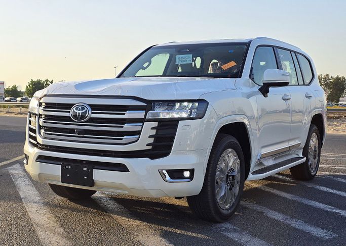 Новый Toyota Land Cruiser Twin Turbo 300 Series, 3.5 л, 2026 в Дубае от Soltan Auto Белый цвет. GCC | AUTO.AE | Объявление #260906