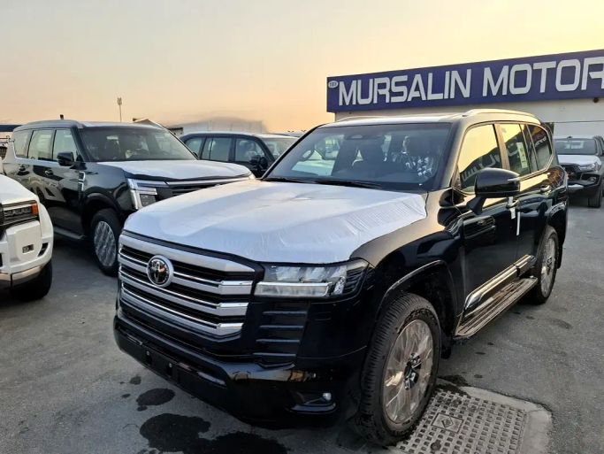 جديدة Toyota Land Cruiser السلسلة 300, 4.0 l, 2026 في في دبي من Mursalin Motors FZCO، اللون أسود. مواصفات الخليج | AUTO.AE | إعلان #262385