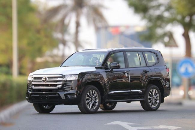 Новый Toyota Land Cruiser 300 Series, 4.0 л, 2025 в Дубае от Atlantic Motors FZCO Черный цвет. GCC | AUTO.AE | Объявление #263060