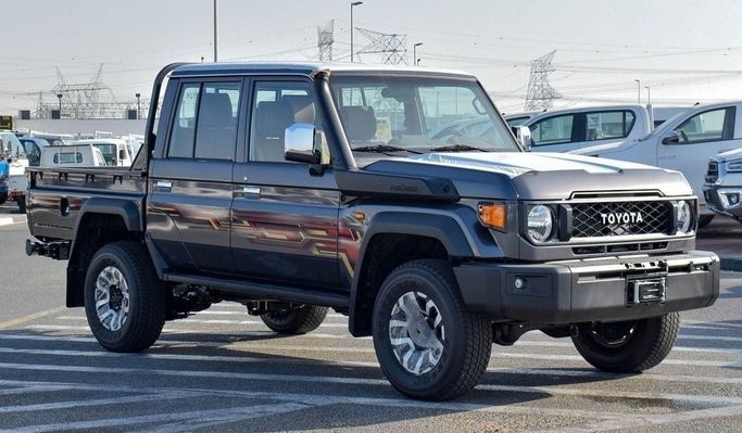 Новый Toyota Land Cruiser 70 Series Рестайлинг 2, 2.8 л, 2024 в Дубае от Atlantis Motors FZE Черный цвет. GCC | AUTO.AE | Объявление #265328