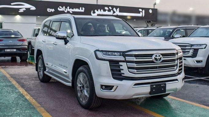 جديدة Toyota Land Cruiser Twin Turbo السلسلة 300, 3.5 l, 2024 في في الإمارات, دبي من Atlantis Motors FZE، اللون أبيض. مواصفات الخليج | AUTO.AE | إعلان #265338