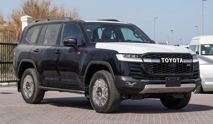 جديدة Toyota Land Cruiser Twin Turbo السلسلة 300, 3.3 l, 2024 في في دبي من Atlantis Motors FZE، اللون أسود. مواصفات الخليج | AUTO.AE | إعلان #265827