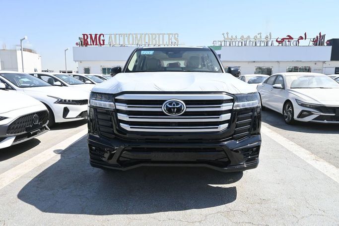 جديدة Toyota Land Cruiser السلسلة 300, 4.0 l, 2026 في في دبي من RMG Automobiles، اللون أسود. مواصفات الخليج | AUTO.AE | إعلان #266072