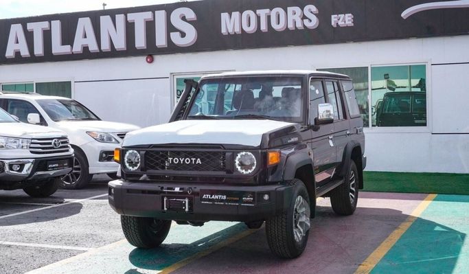 Новый Toyota Land Cruiser 70 Series Рестайлинг 2, 4.0 л, 2024 в Дубае от Atlantis Motors FZE Черный цвет. GCC | AUTO.AE | Объявление #266218