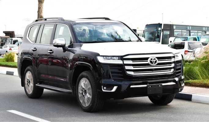 New Toyota Land Cruiser Twin Turbo 300 Series, 3.5 l, 2022 in Dubai by Atlantis Motors FZE, Black color. GCC Specs | AUTO.AE | Listing #266413