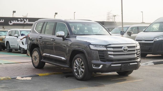 New Toyota Land Cruiser Twin Turbo 300 Series, 3.5 l, 2025 in Dubai by Atlantis Motors FZE, Black color. GCC Specs | AUTO.AE | Listing #266592