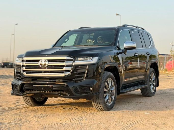 جديدة Toyota Land Cruiser Twin Turbo السلسلة 300, 3.5 l, 2025 في في دبي من World Center Motors FZE، اللون أسود. أخرى | AUTO.AE | إعلان #267653