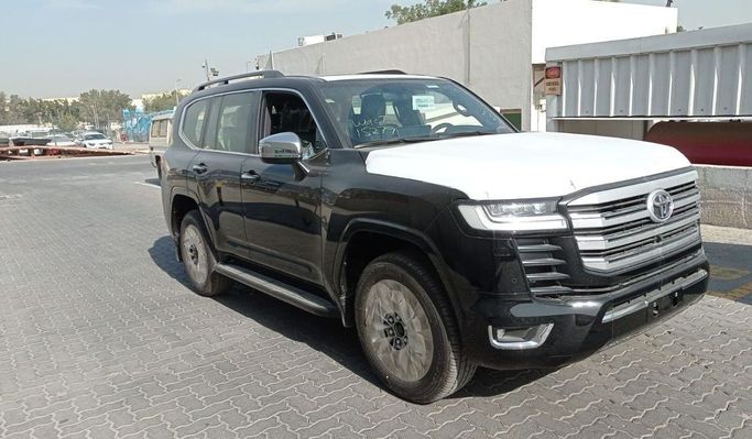 جديدة Toyota Land Cruiser Twin Turbo السلسلة 300, 3.5 l, 2026 في في الإمارات, دبي من Mercury Global FZCO، اللون أسود. مواصفات الخليج | AUTO.AE | إعلان #268727
