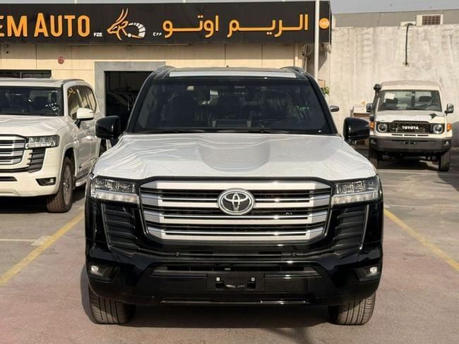 New Toyota Land Cruiser 300 Series, 4.0 l, 2026 in Dubai by AL REEM AUTO, Black color.  | AUTO.AE | Listing #268837