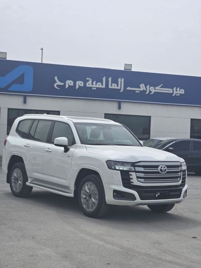 Новый Toyota Land Cruiser i-FORCE MAX 300 Series, 3.4 л, 2026 в Дубае от Mercury Global FZCO Белый цвет. GCC | AUTO.AE | Объявление #268926