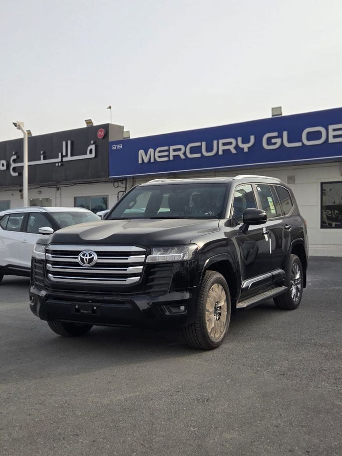 جديدة Toyota Land Cruiser السلسلة 300, 4.0 l, 2026 في في دبي من Mercury Global FZCO، اللون أسود. مواصفات الخليج | AUTO.AE | إعلان #268943
