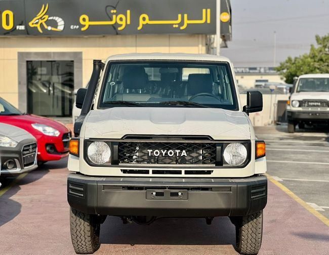 جديدة Toyota Land Cruiser 70 Series 70 Series Facelift 2, 4.0 l, 2025 في في دبي من AL REEM AUTO، اللون بيج. أخرى | AUTO.AE | إعلان #269085