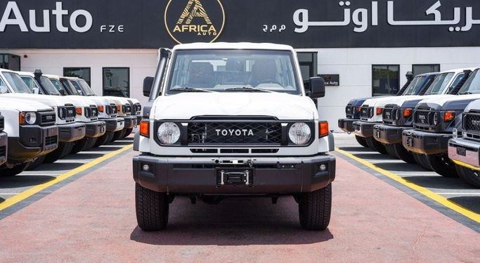 Новый Toyota Land Cruiser 70 Series Рестайлинг 2, 2.8 л, 2026 в Дубае от Africa Auto FZE Белый цвет. GCC | AUTO.AE | Объявление #269117