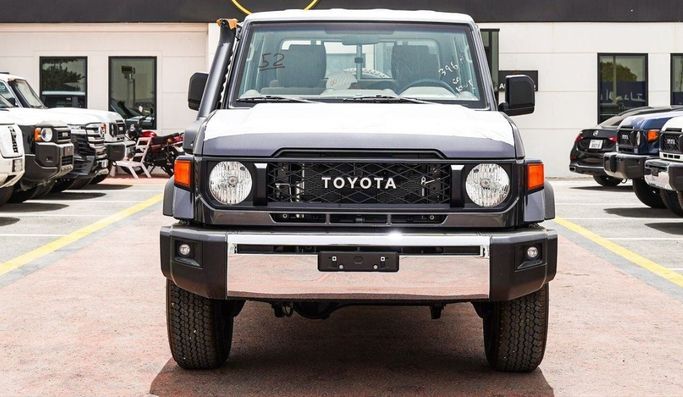 Новый Toyota Land Cruiser 70 Series Рестайлинг 2, 2.8 л, 2026 в Дубае от Africa Auto FZE Черный цвет. GCC | AUTO.AE | Объявление #269121