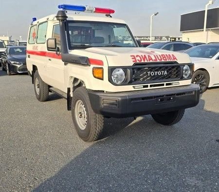 Новый Toyota Land Cruiser 70 Series Рестайлинг 2, 4.2 л, 2025 в Дубае от TARGET MOTORS FZE Белый цвет. Европейская | AUTO.AE | Объявление #269293
