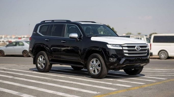 New Toyota Land Cruiser Twin Turbo 300 Series, 3.5 l, 2024 in Dubai by TARGET MOTORS FZE, Black color. European Specs | AUTO.AE | Listing #270083