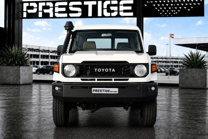 جديدة Toyota Land Cruiser 70 Series 70 Series Facelift 2, 4.0 l, 2025 في في الإمارات, دبي من Prestige motors، اللون أبيض. مواصفات الخليج | AUTO.AE | إعلان #271831