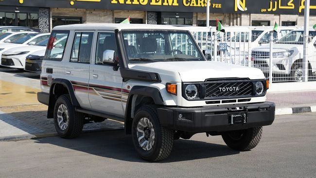 Новый Toyota Land Cruiser 70 Series Рестайлинг 2, 4.0 л, 2026 в ОАЭ, Дубай от GT MOTORS Белый цвет. GCC | AUTO.AE | Объявление #273254