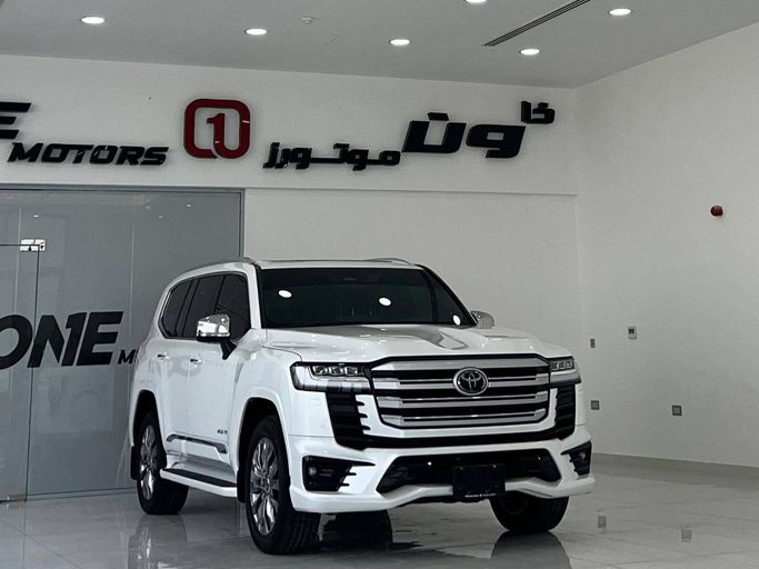 مستعملة Toyota Land Cruiser Twin Turbo السلسلة 300, 3.5 l, 2026 في في الإمارات, دبي من The One Motors، اللون أبيض. مواصفات الخليج | AUTO.AE | إعلان #275807