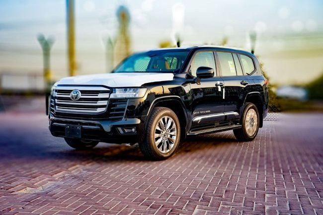 New Toyota Land Cruiser Twin Turbo 300 Series, 3.5 l, 2026 in UAE, Dubai by Hussein Ghulam Motors FZCO, Black color. GCC Specs | AUTO.AE | Listing #278328