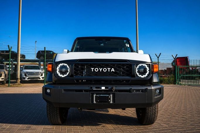 New Toyota Land Cruiser 70 Series Facelift 2, 4.0 l, 2026 in UAE, Dubai by Hussein Ghulam Motors FZCO, Black color. GCC Specs | AUTO.AE | Listing #278333